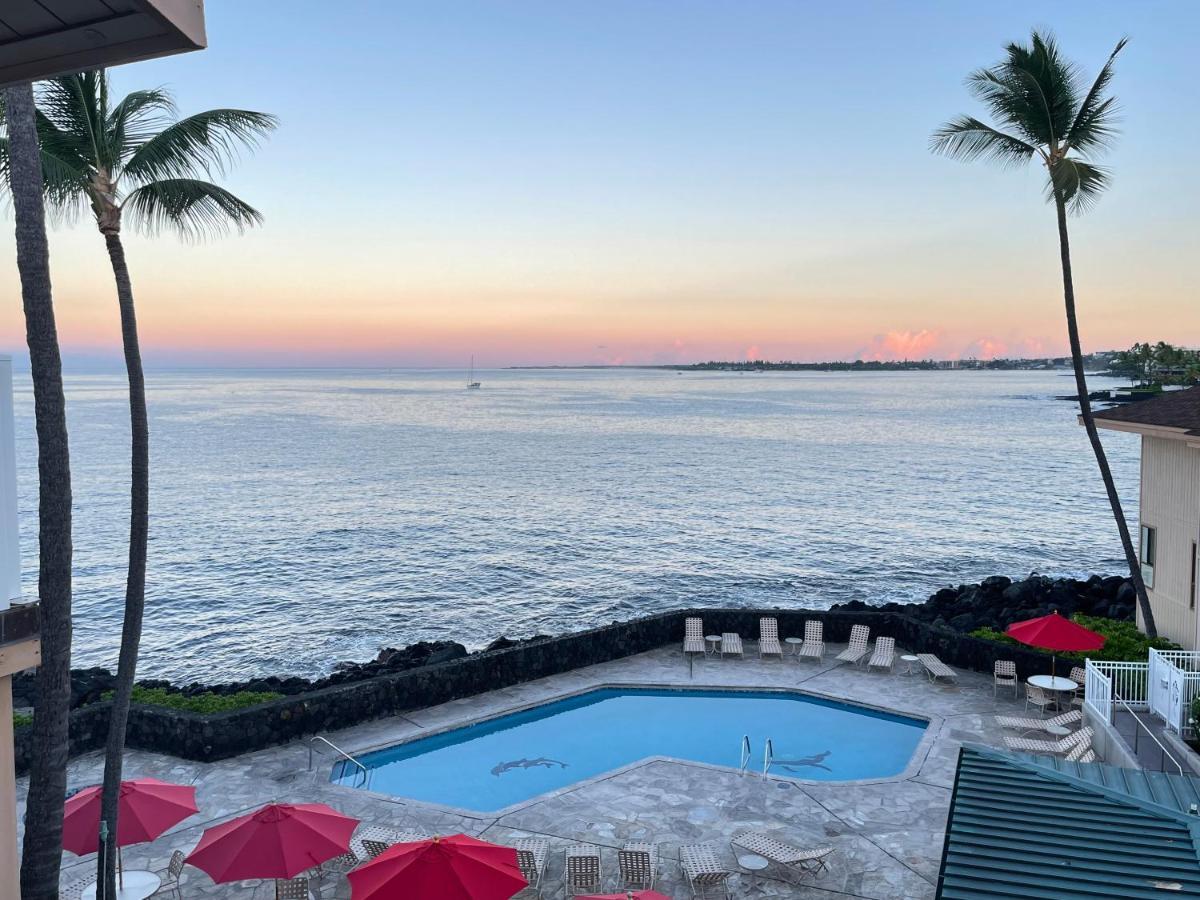 Sea Village Condo With Unobstructed Ocean Views And Oceanside Pool Kailua-Kona Exteriör bild