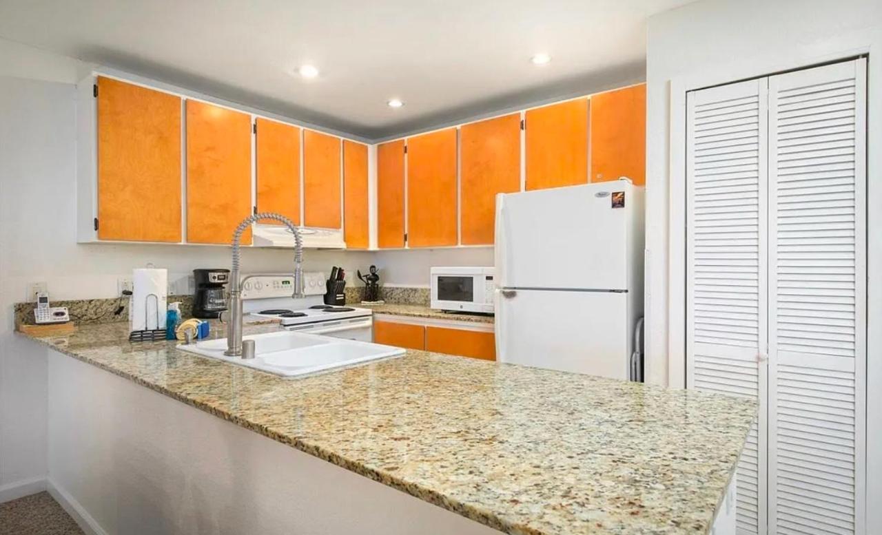 Sea Village Condo With Unobstructed Ocean Views And Oceanside Pool Kailua-Kona Exteriör bild